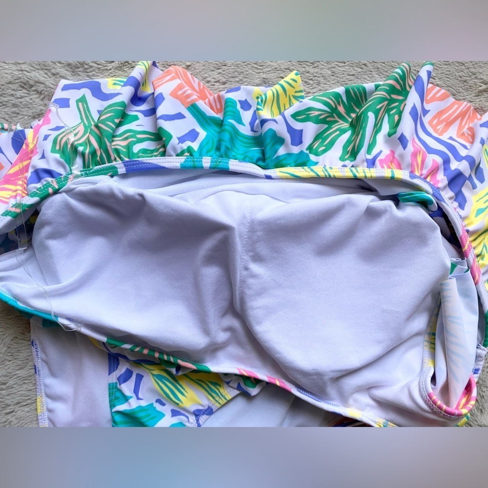 XOXO One Piece Tropical Bathing Suit 🏝️ - Picture 6 of 10